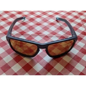 Julbo Shield sunglasses with REACTIV Photochromic Lens Have Some Scratchs